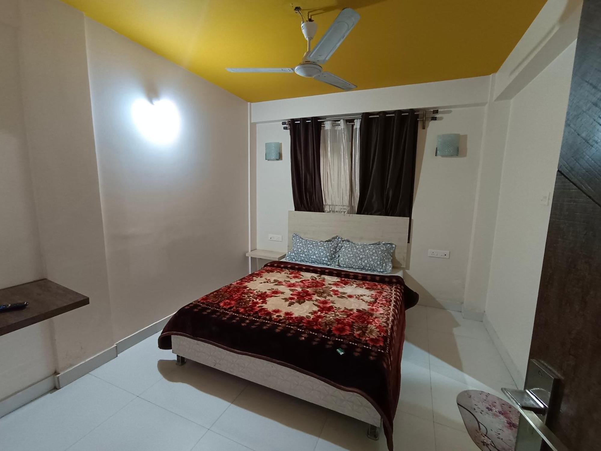 Shillong Perk Guest House Экстерьер фото
