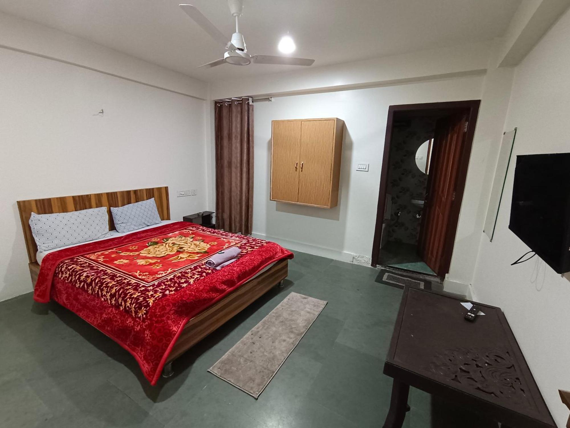 Shillong Perk Guest House Экстерьер фото