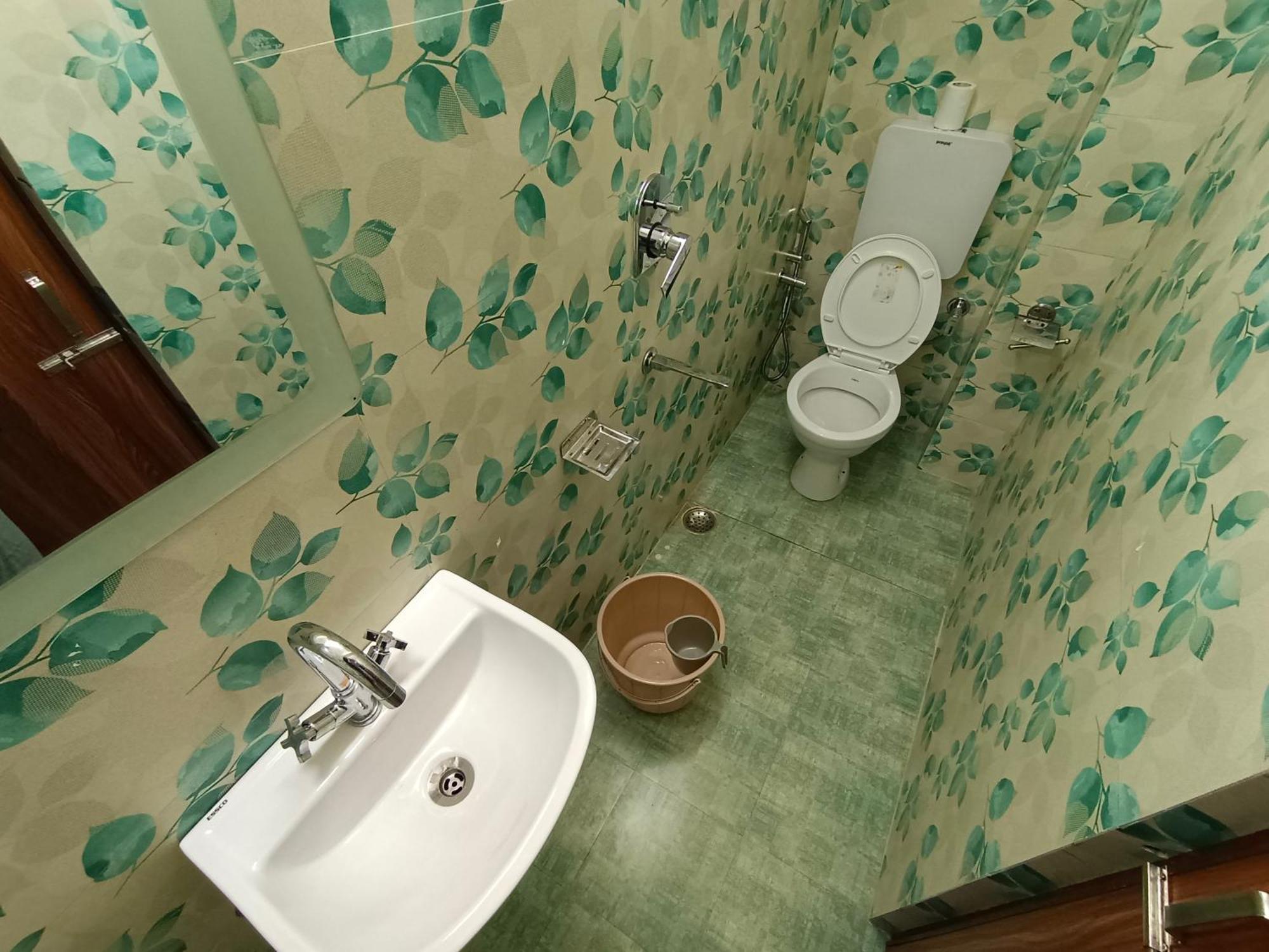 Shillong Perk Guest House Экстерьер фото