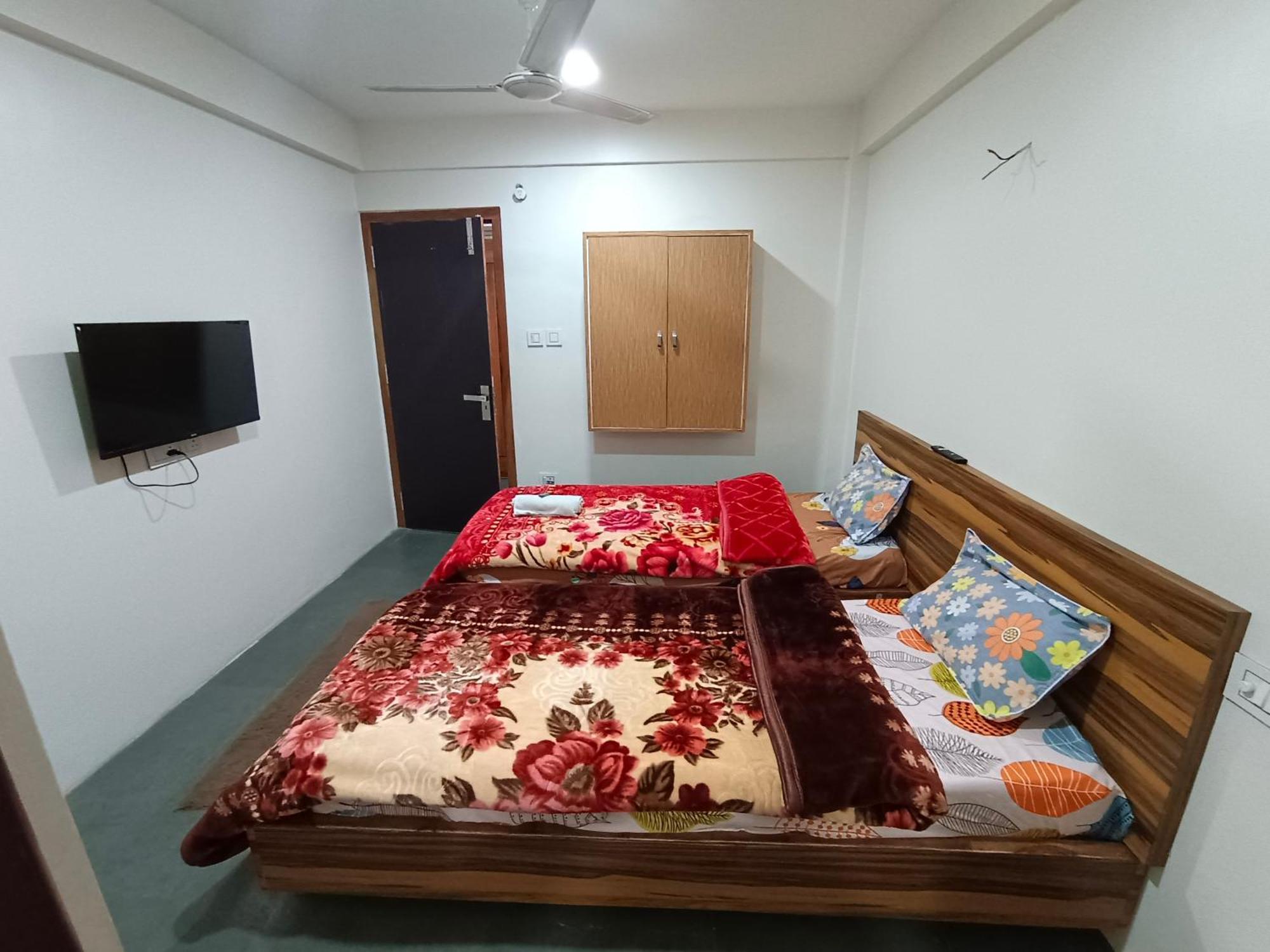Shillong Perk Guest House Экстерьер фото