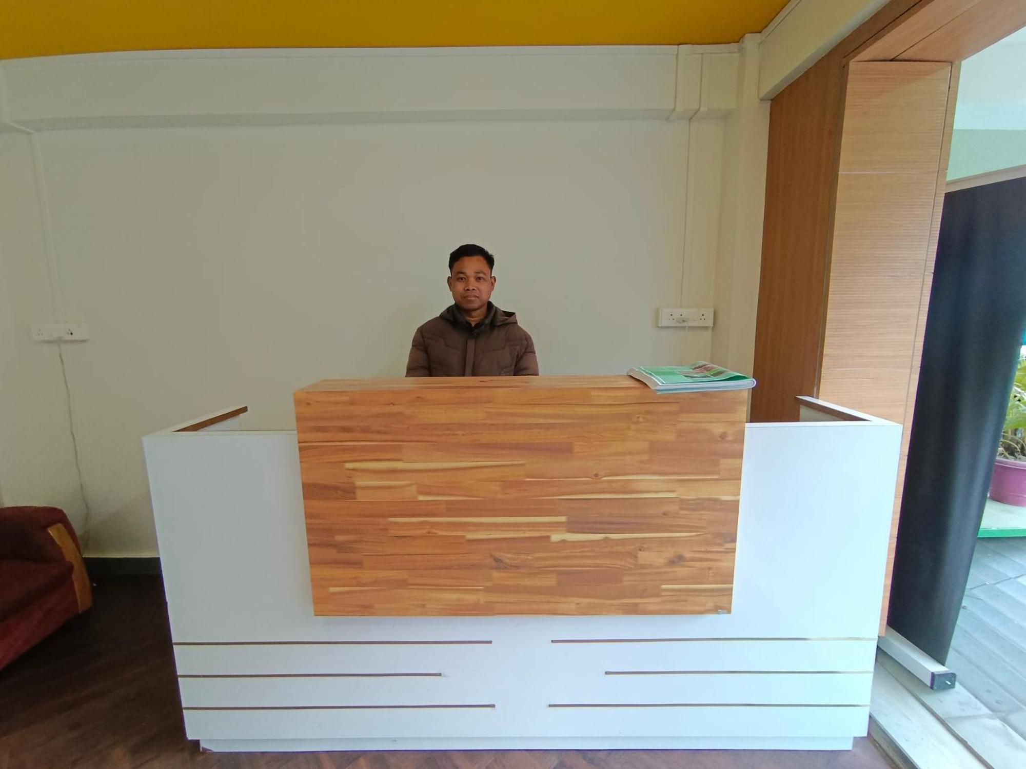 Shillong Perk Guest House Экстерьер фото