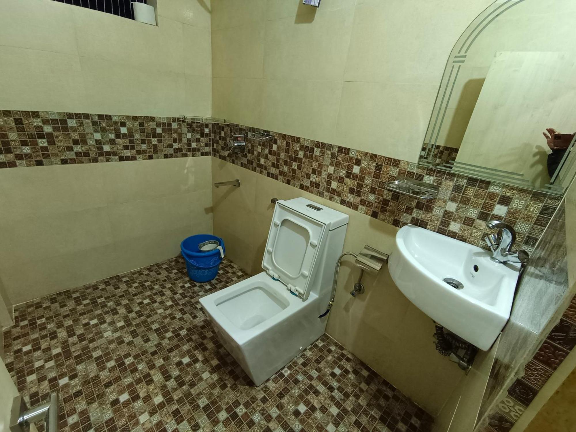 Shillong Perk Guest House Экстерьер фото